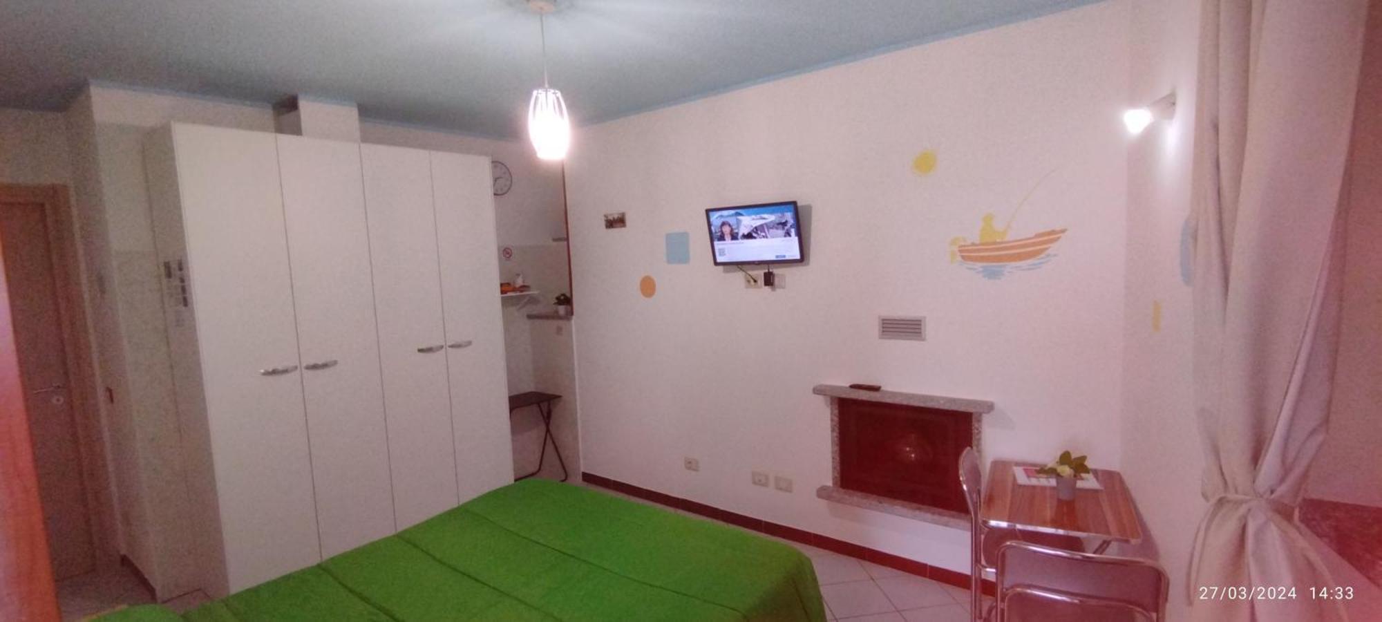 Guesthouse Serena Stresa Bagian luar foto
