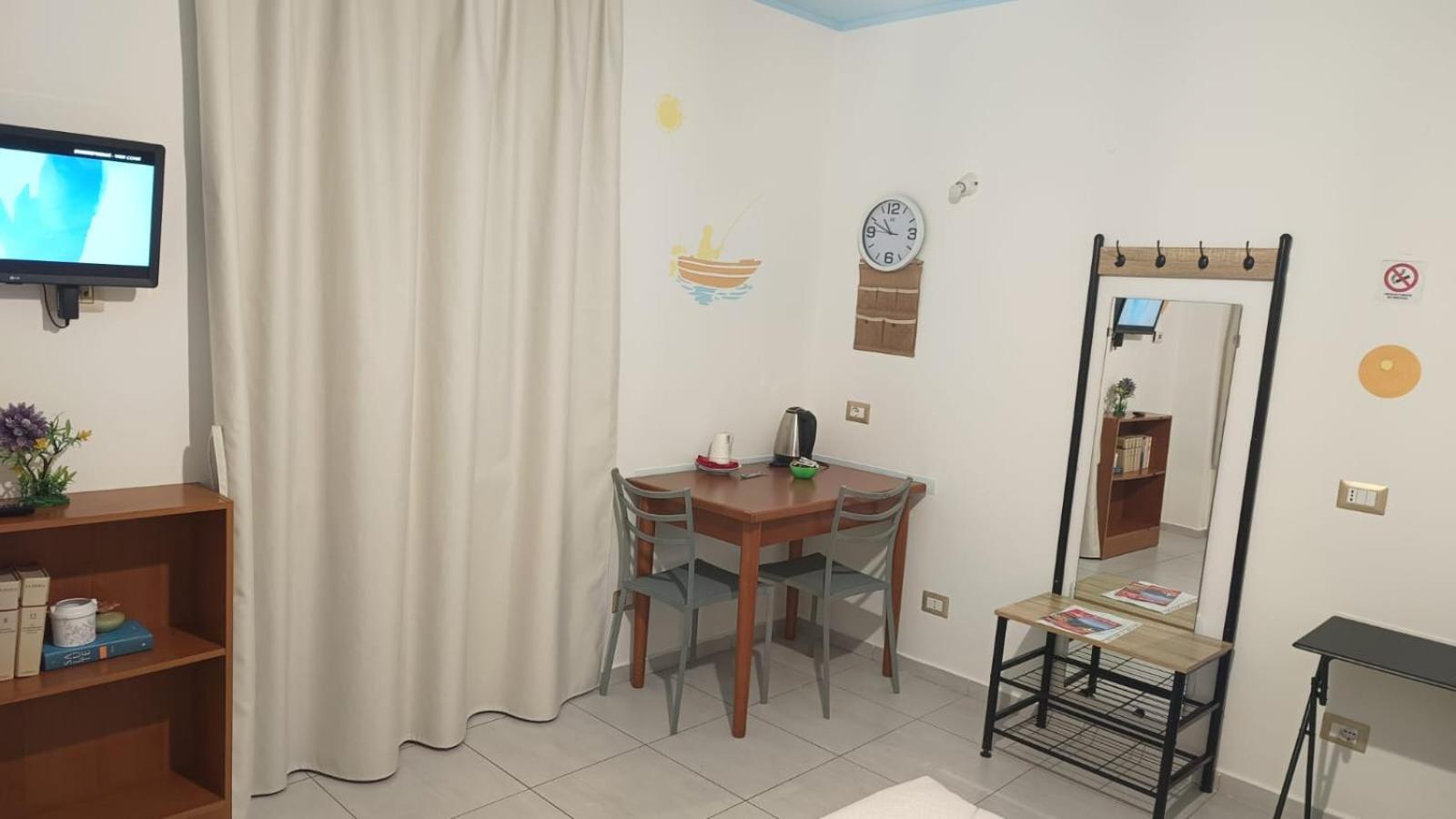 Guesthouse Serena Stresa Bagian luar foto