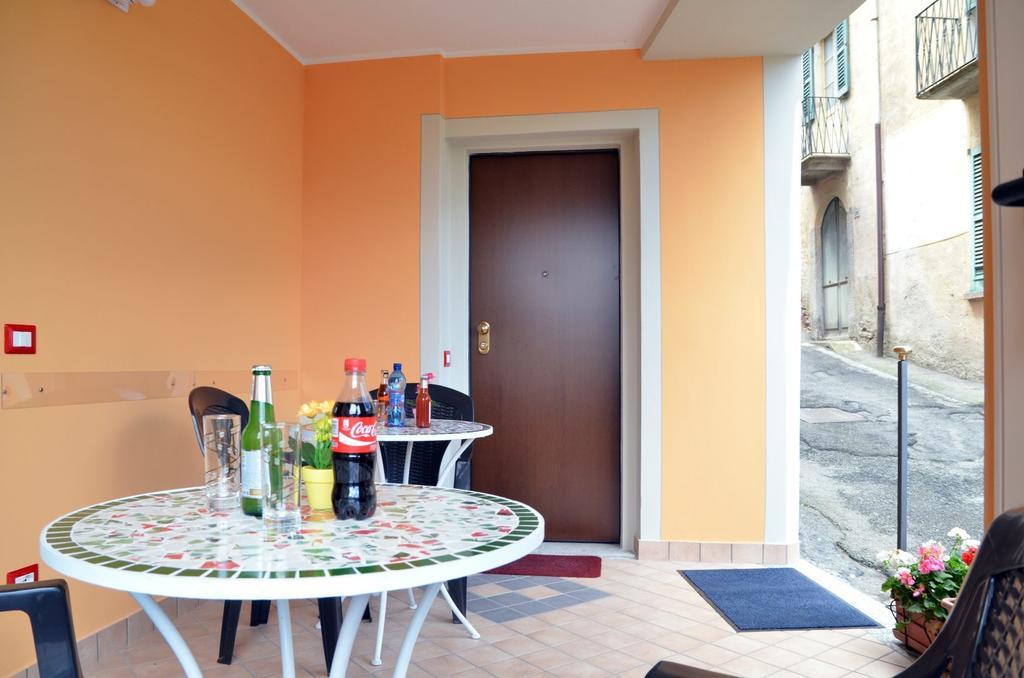Guesthouse Serena Stresa Ruang foto